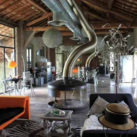 Loft Dellartista. Eclettico, Originale, Unico